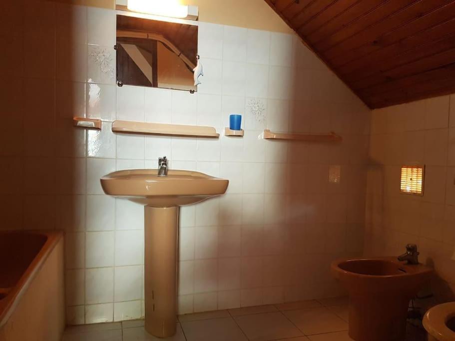 La Villa Les Crotons 1 Et 2 แซ็งแตนน์ ภายนอก รูปภาพ