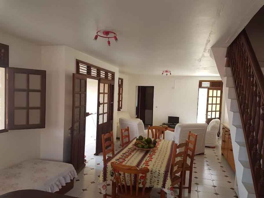 La Villa Les Crotons 1 Et 2 แซ็งแตนน์ ภายนอก รูปภาพ